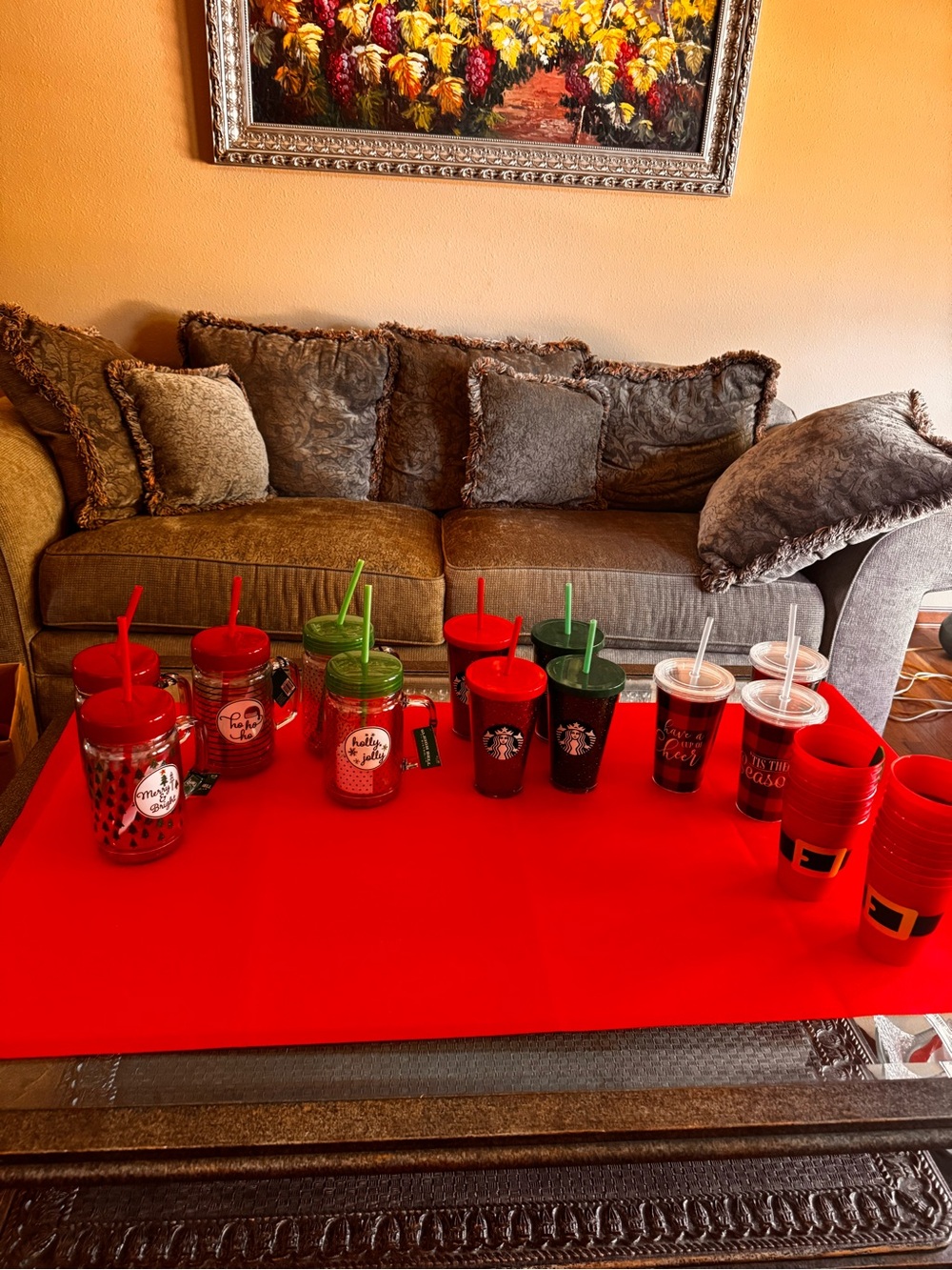 Set of 12 Christmas tumblers